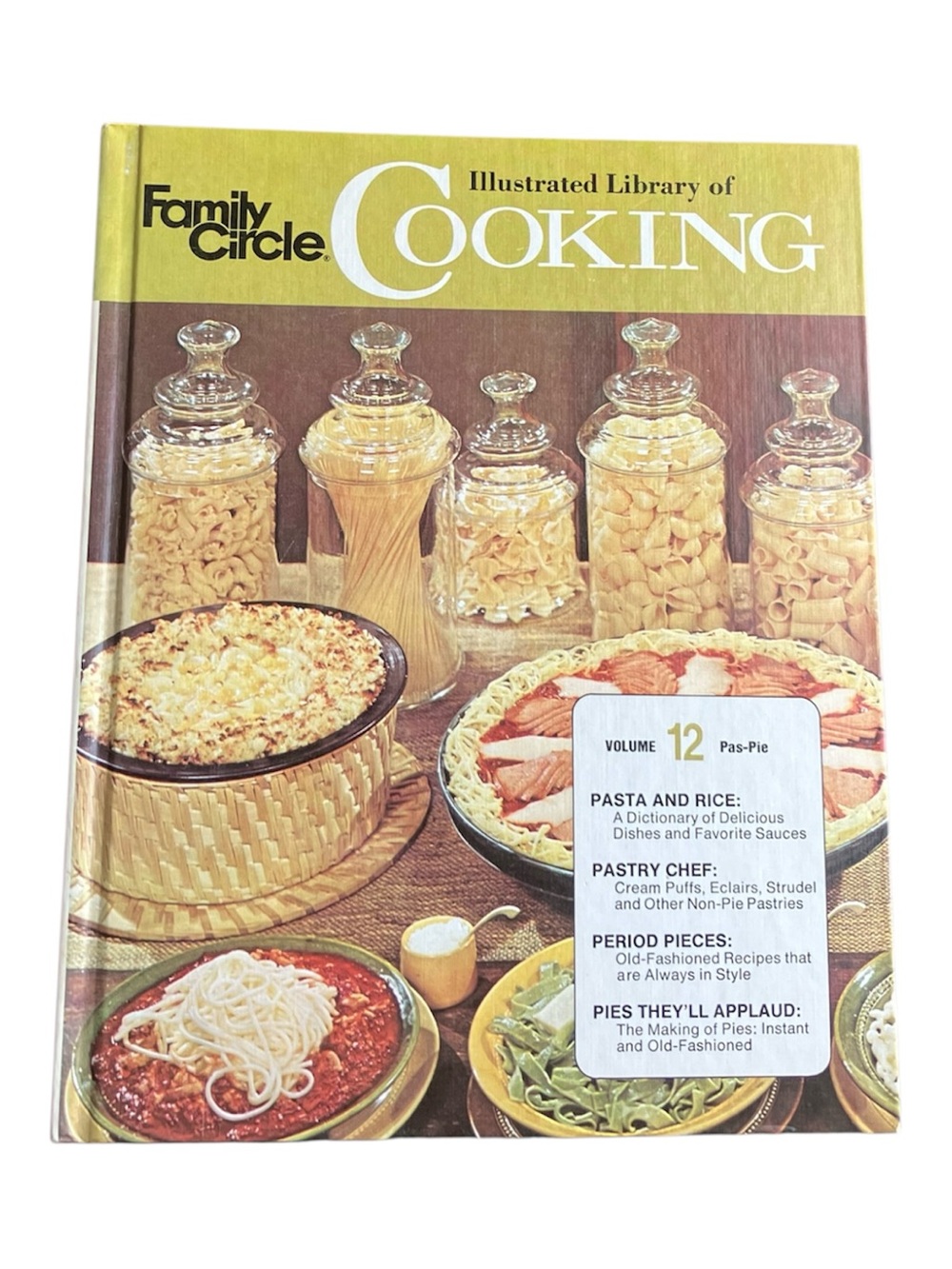 Vintage Family Circle Illustrated Library of Cooking Volume 12 Cookbook 1972